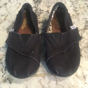 TOMS Toddler 8 Shoes